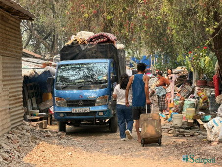 बालेनले खाली गराउन खोजेका सुकुम्बासी बस्ती