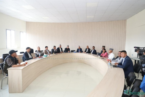 यी तीन नेताको छलफलपछि बोलाइएको थियो एमाले सचिवालय बैठक