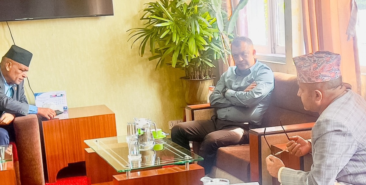 उखु किसानलाई प्रतिक्विन्टल ७० रुपैयाँका दरले तत्कालै रकम भुक्तानी गर्न कृषि मन्त्रीलाई गगन थापाको लविङ