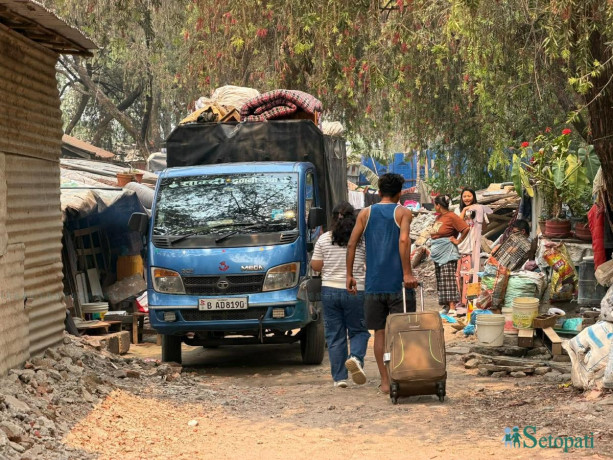 बालेनले खाली गराउन खोजेका सुकुम्बासी बस्ती