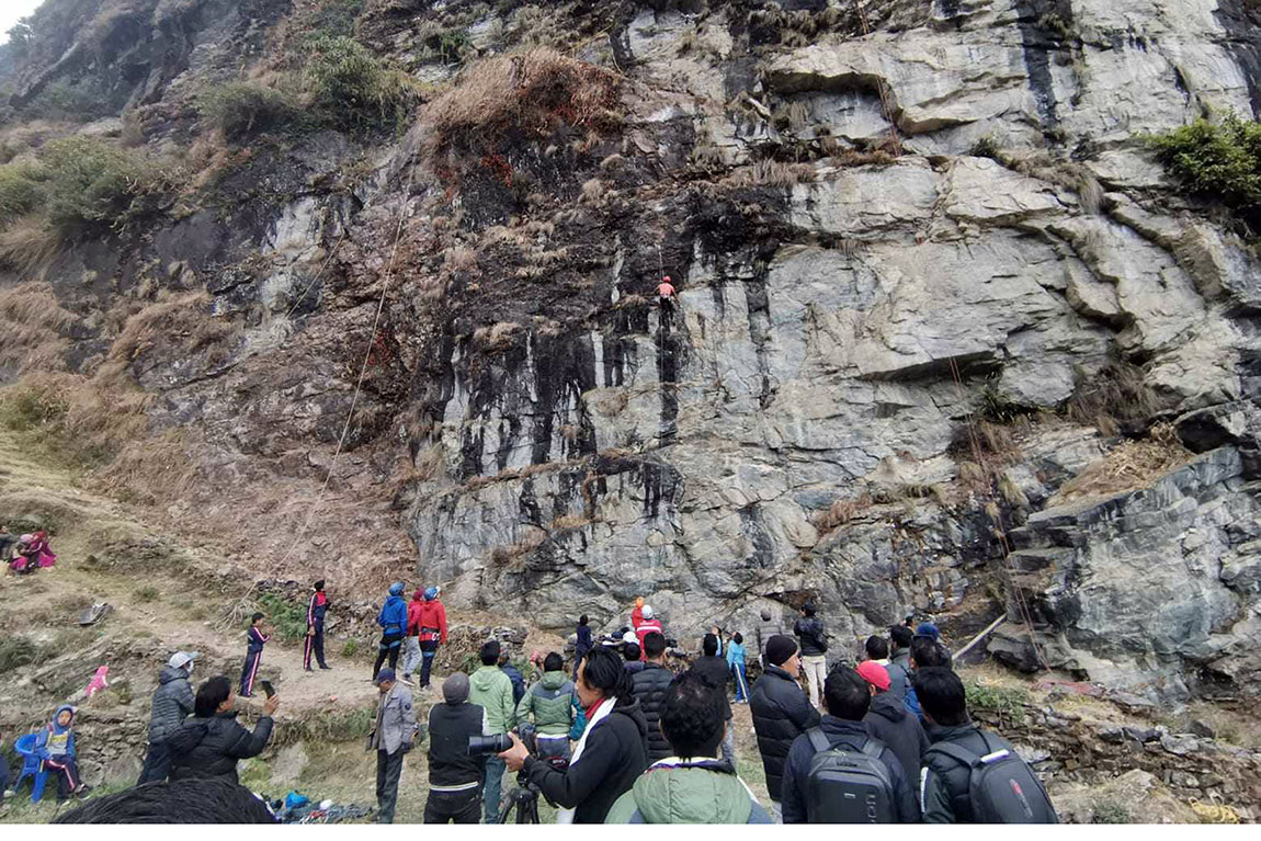 आजका तस्बिर- पुस २