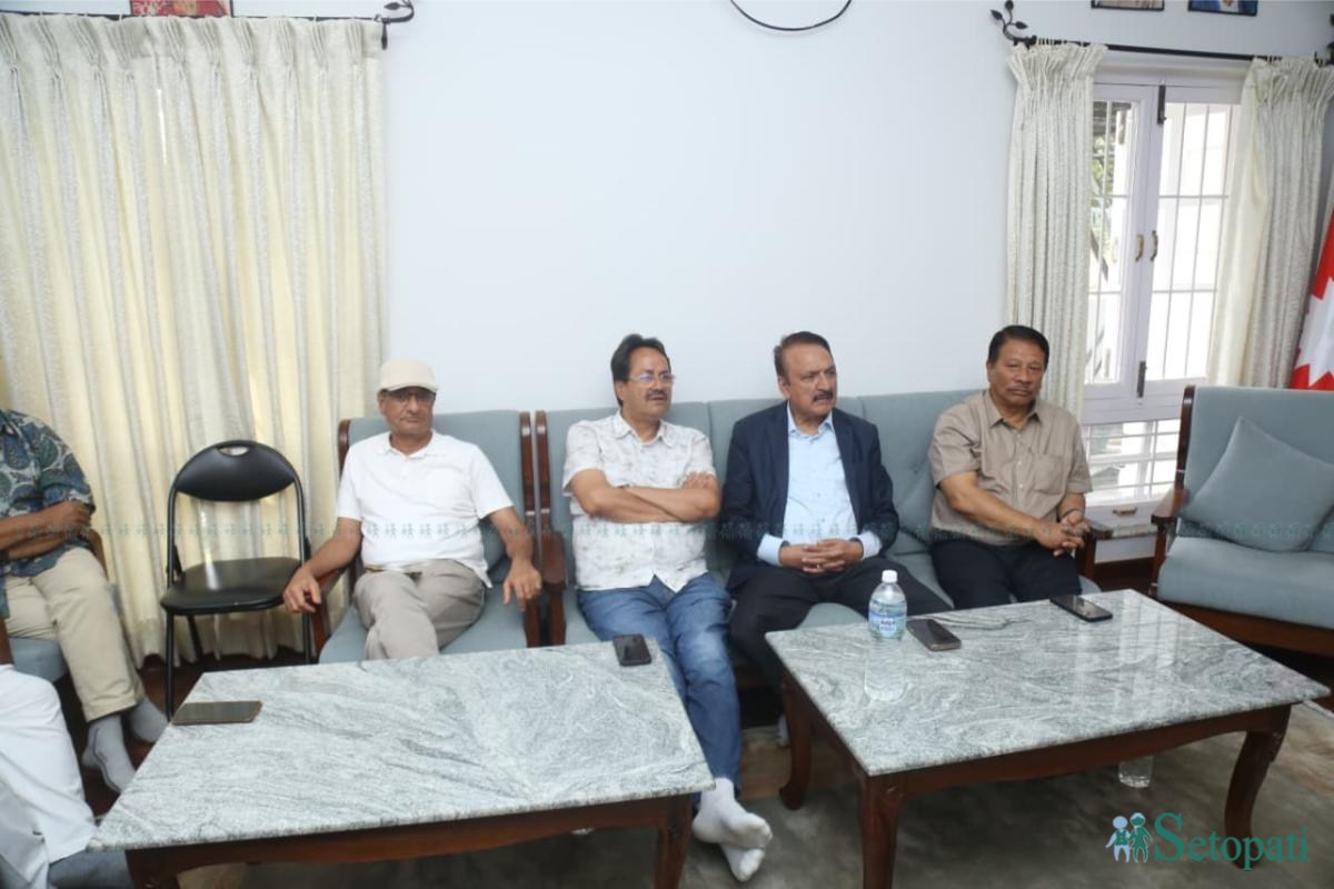 Congress-Khadka-Meeting_NPL-(12)-ink-1783070840.jpeg