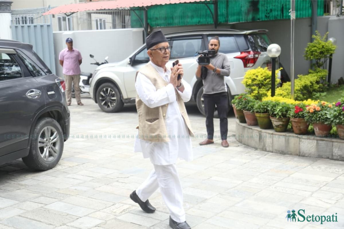 Congress-Khadka-Meeting_NPL-(7)-ink-1783070839.jpeg