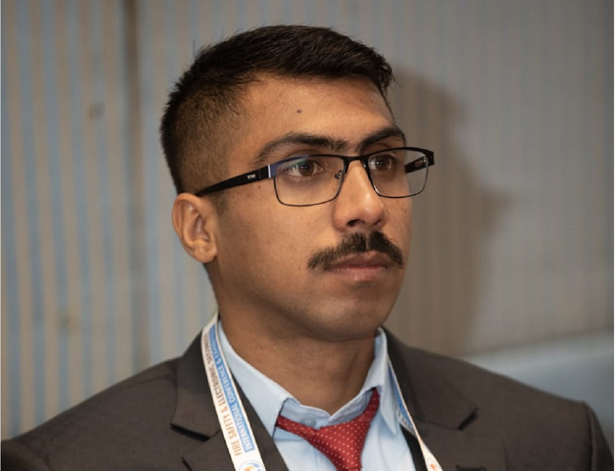 दिपक भट्ट (प्रकाश)