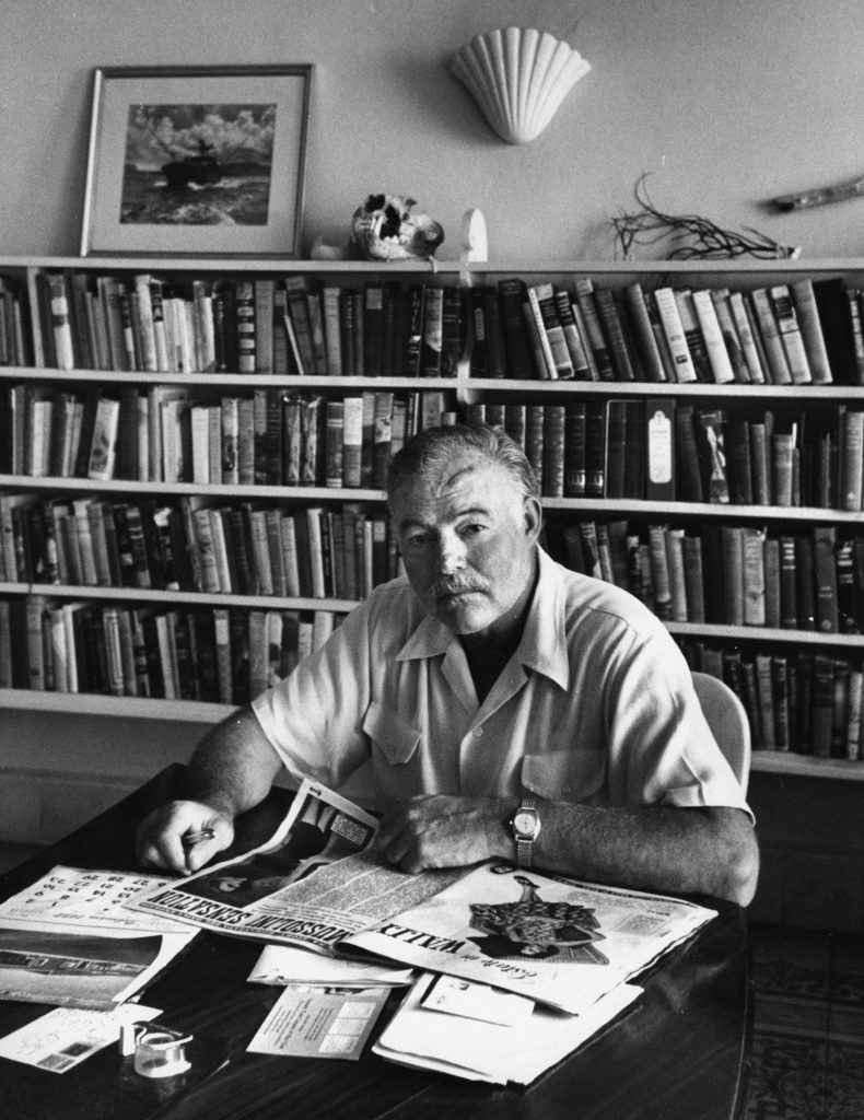 Earnest-hemingway-1748598412.jpg