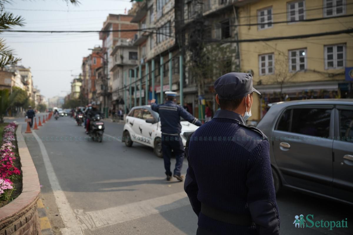 Election-police-on-Duty-Kathmandu-traffic_NPL14-ink-1772174049.jpeg