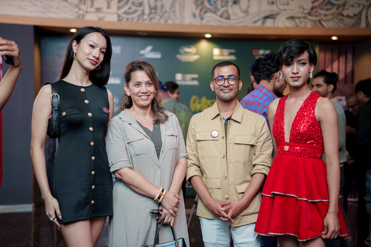 Elephants-In-The-Fog-Trailer-Release-Event5-1785997737.jpg