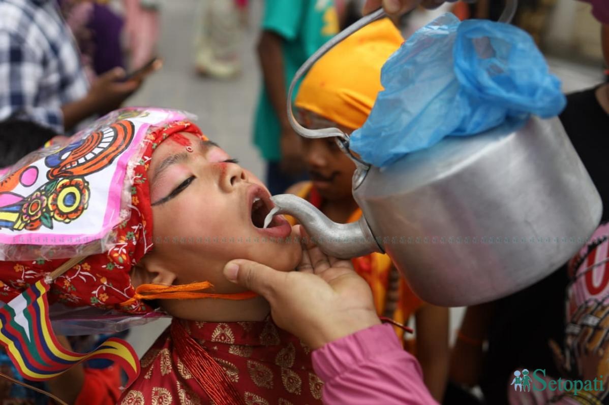 Gaijatra-Photos-Kathmandu-(5)-ink-1787994168.jpeg