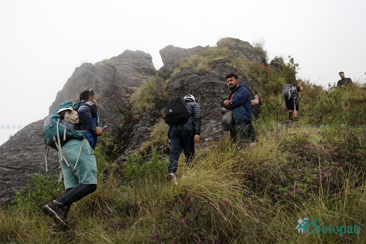 Ghopteghyang-to-Thorepati_Hiking_NPL-PCT_-(19)-ink-1782540421.jpeg