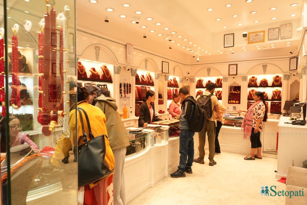 Gold-Shop_Newroad_-217-ink-1756525263.jpeg