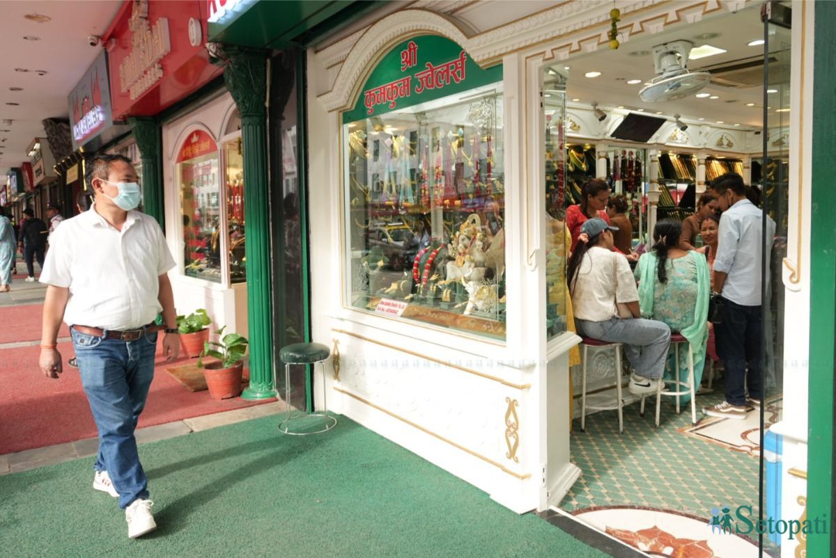 Gold-Shop_Newroad_-223-ink-1756525265.jpeg