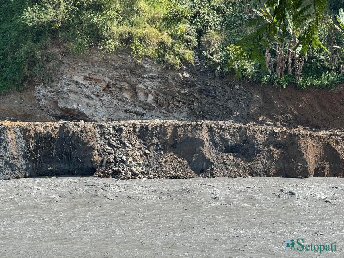 Gorkha-Aarughat-Bridge-After-Flood_NPL-02-ink-1792059094.jpeg
