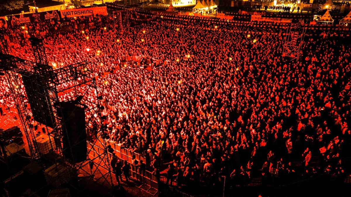 Huge-crowd-gather-in-Narayanghat-Nepathya-Concert-1770875069.jpg