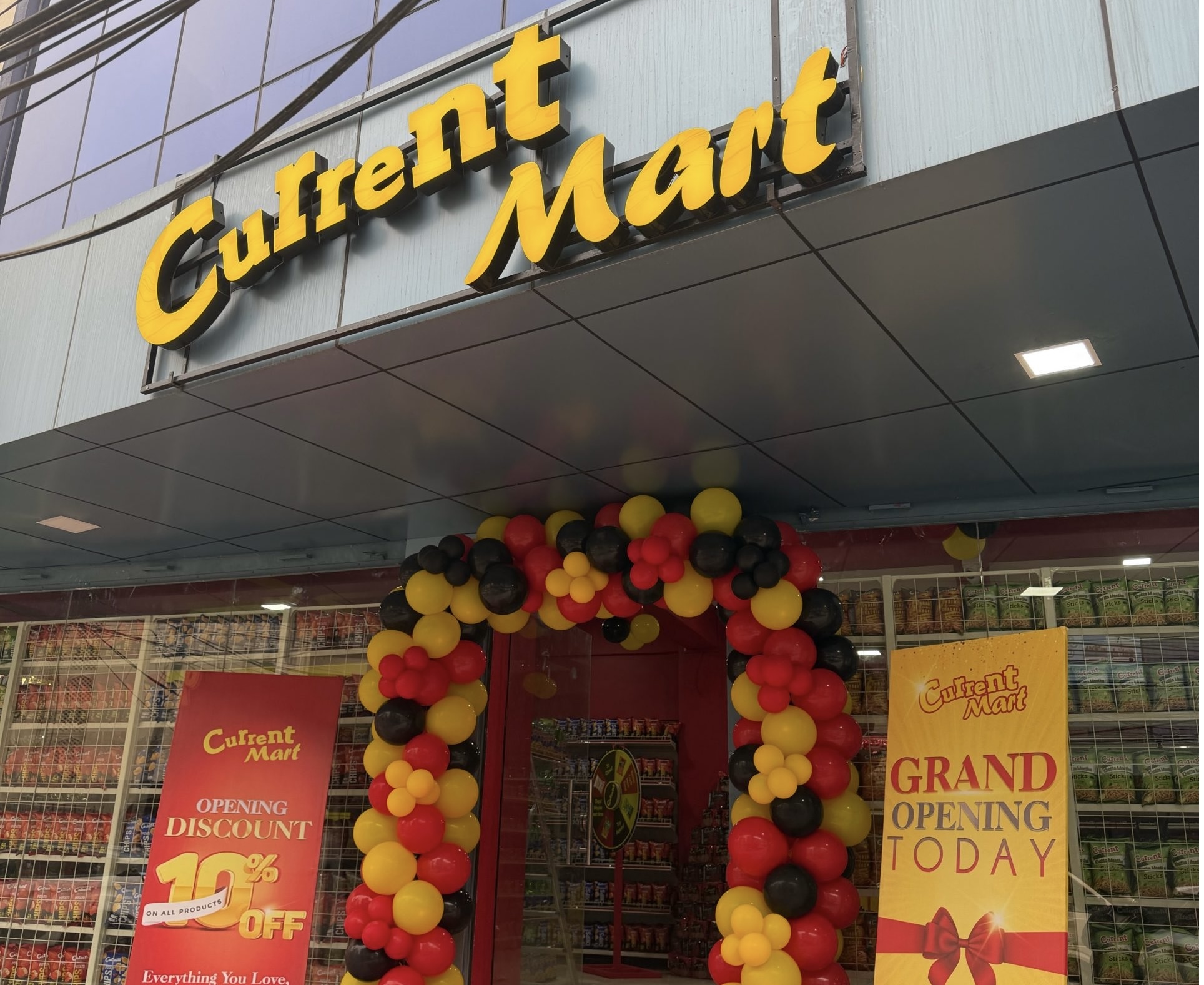 कपनमा खुल्यो 'करेन्ट मार्ट' को दोस्रो आउटलेट, ओपनिङको अवसरमा १० प्रतिशत छुट