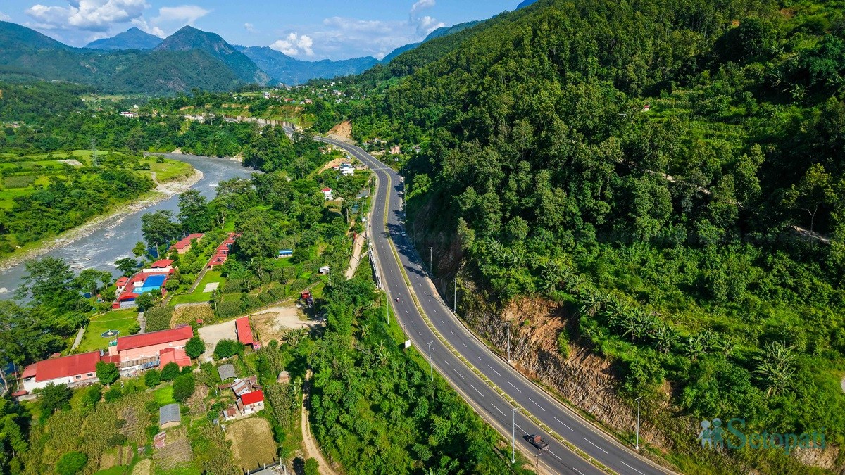 Kathmandu--Pokhara-highway-Nepal-photo-Library_NPL19-ink-1752569536.jpeg