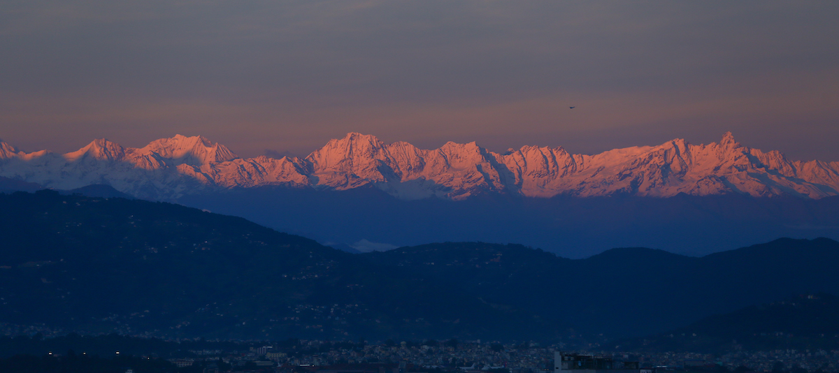Kathmandu_Mountain1-1790514637.jpg
