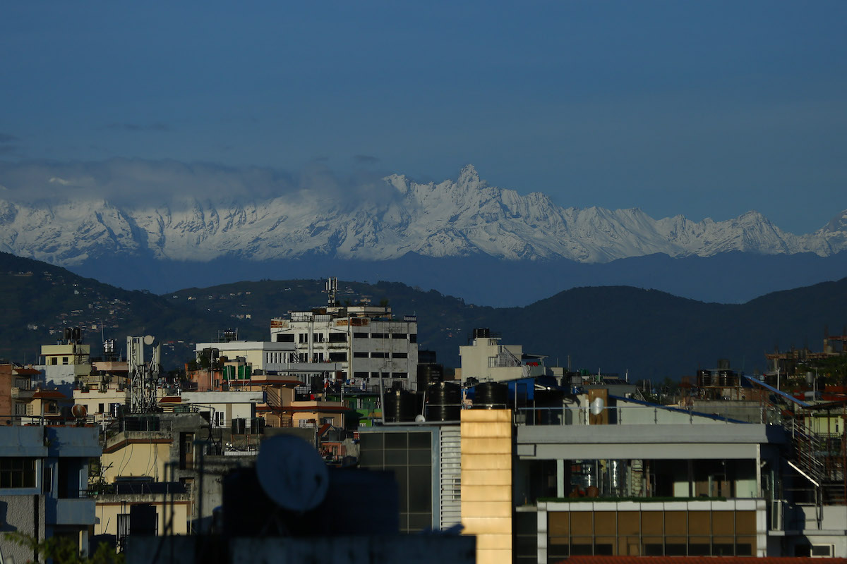 Kathmandu_Mountain4-1790514636.jpg