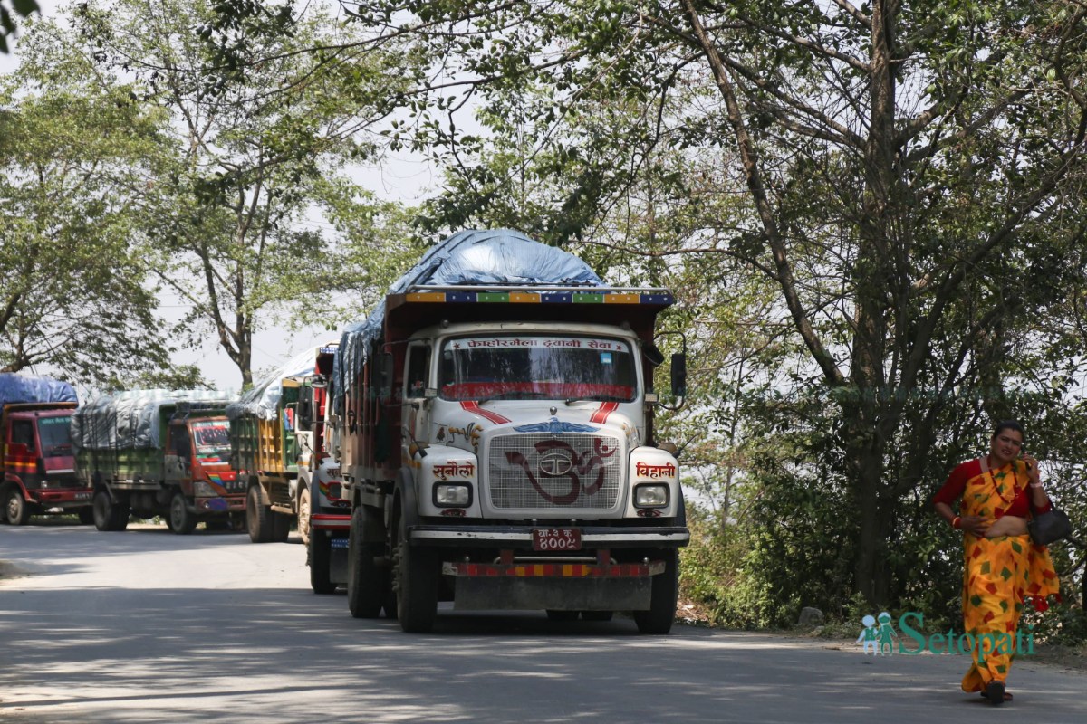 Machhapokhari-Tinpiple-Road-Strike.-136-ink-1746169798.jpeg