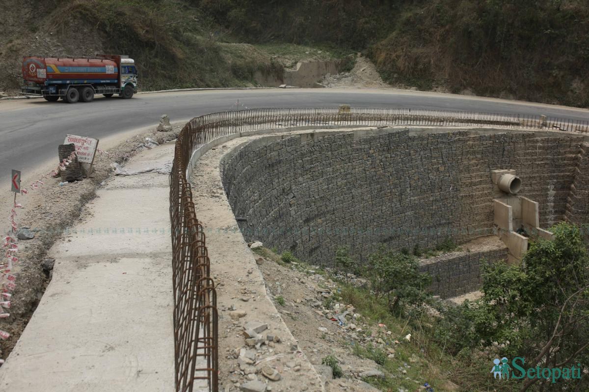 Naagdhunga-Naubise-Highway.-238-ink-1746415564.jpeg