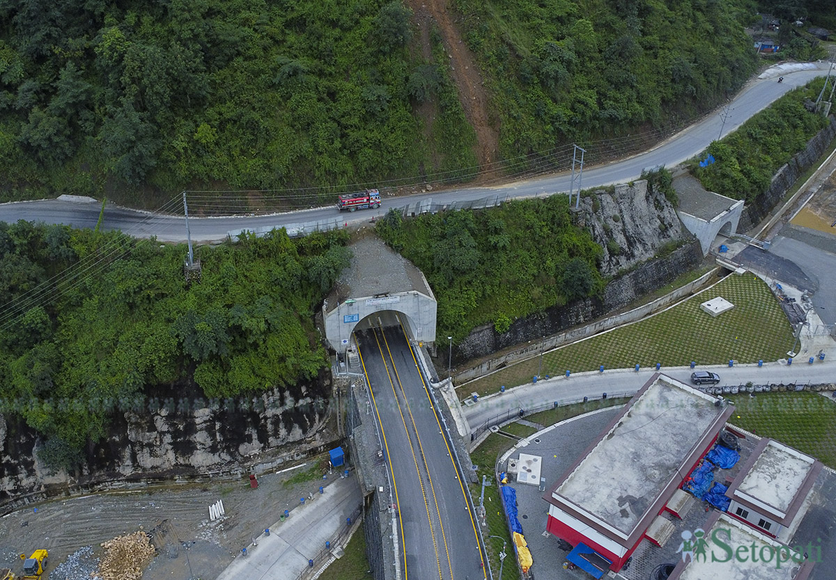 Nagdhunga-Tunnel-(1)-1758442283.jpg