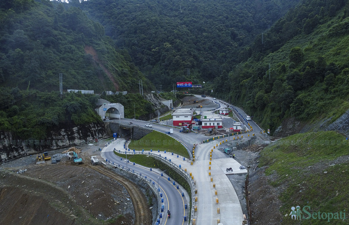 Nagdhunga-Tunnel-(19)-1758442288.jpg
