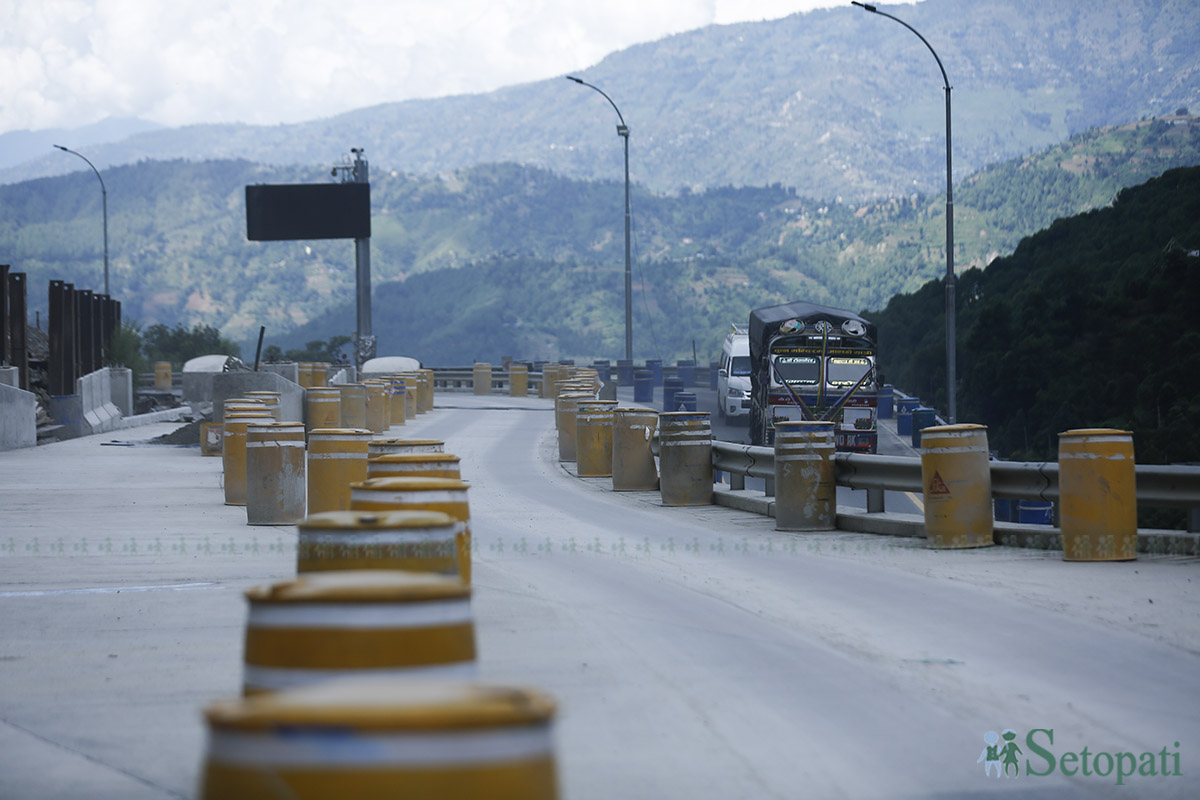 Nagdhunga-Tunnel-(3)-1758442284.jpg