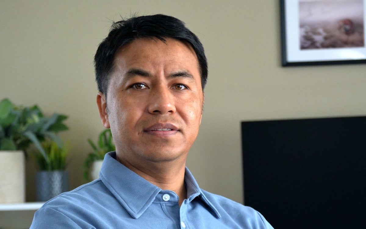 नारायण श्रेष्ठ