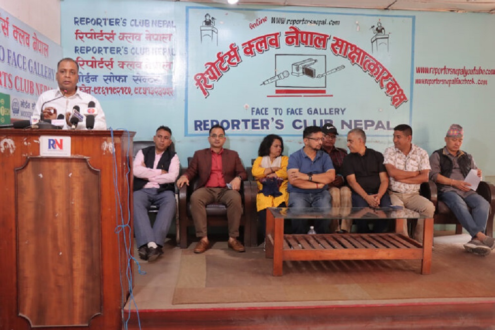 मंसिरभित्र नियमित महाधिवेशन गर्न कांग्रेसका १० नेताको अपिल