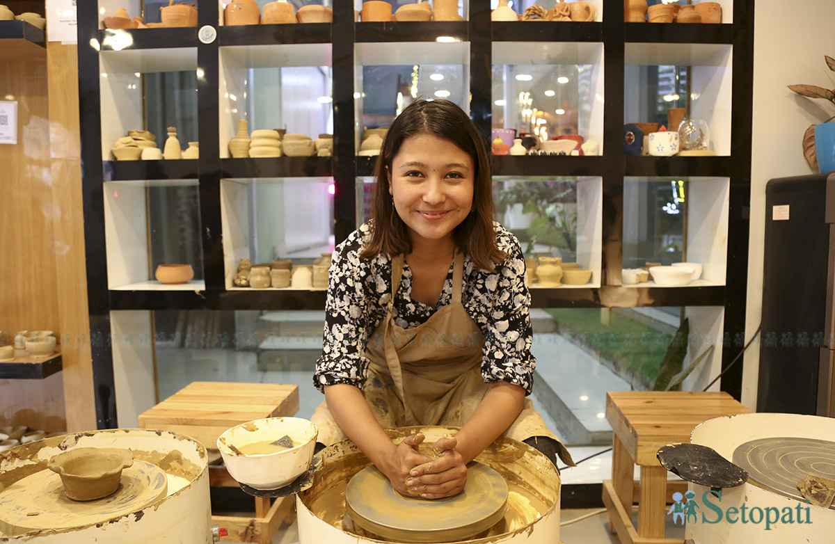 Pottery6-1760377088.jpg