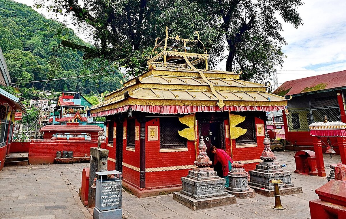 Purano_Guheswori_Temple_(Old)_Goldhungana_nagarjuna_dada_Tarkeshwor_Municipality_Kathmandu_Nepal_Rajesh_Dhungana_(1)-1792243549.jpg