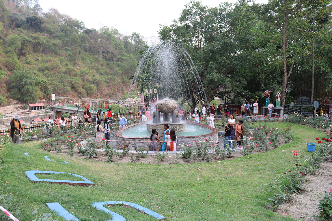 आजका तस्बिर- वैशाख २२