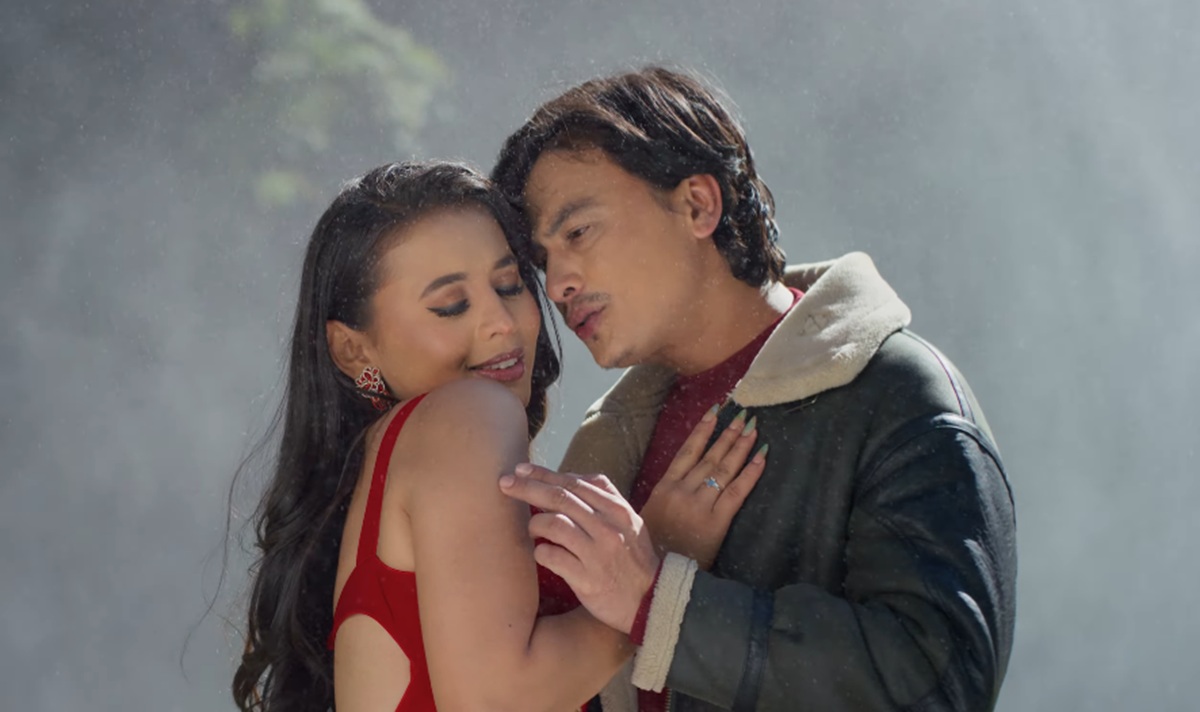 'संगी' बोलको गीत सार्वजनिक (भिडिओ)