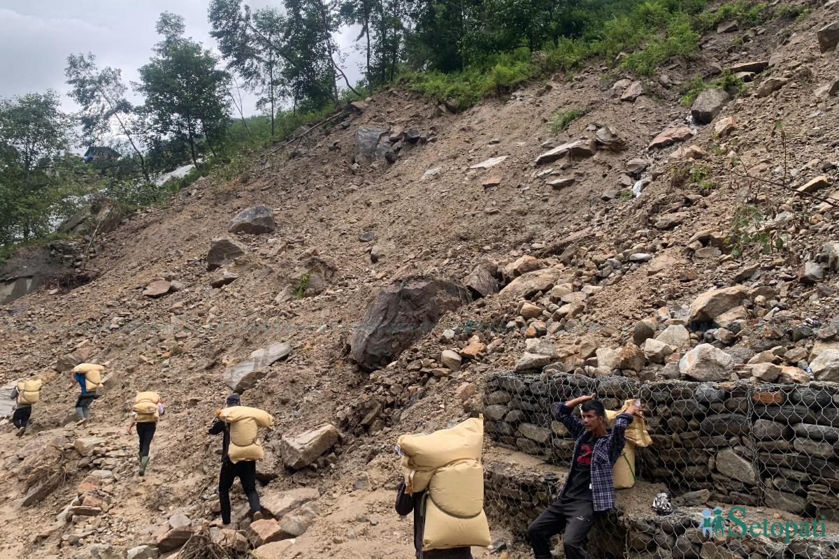 Sindhupalchok-pahiro-(12)-ink-1757158969.jpeg