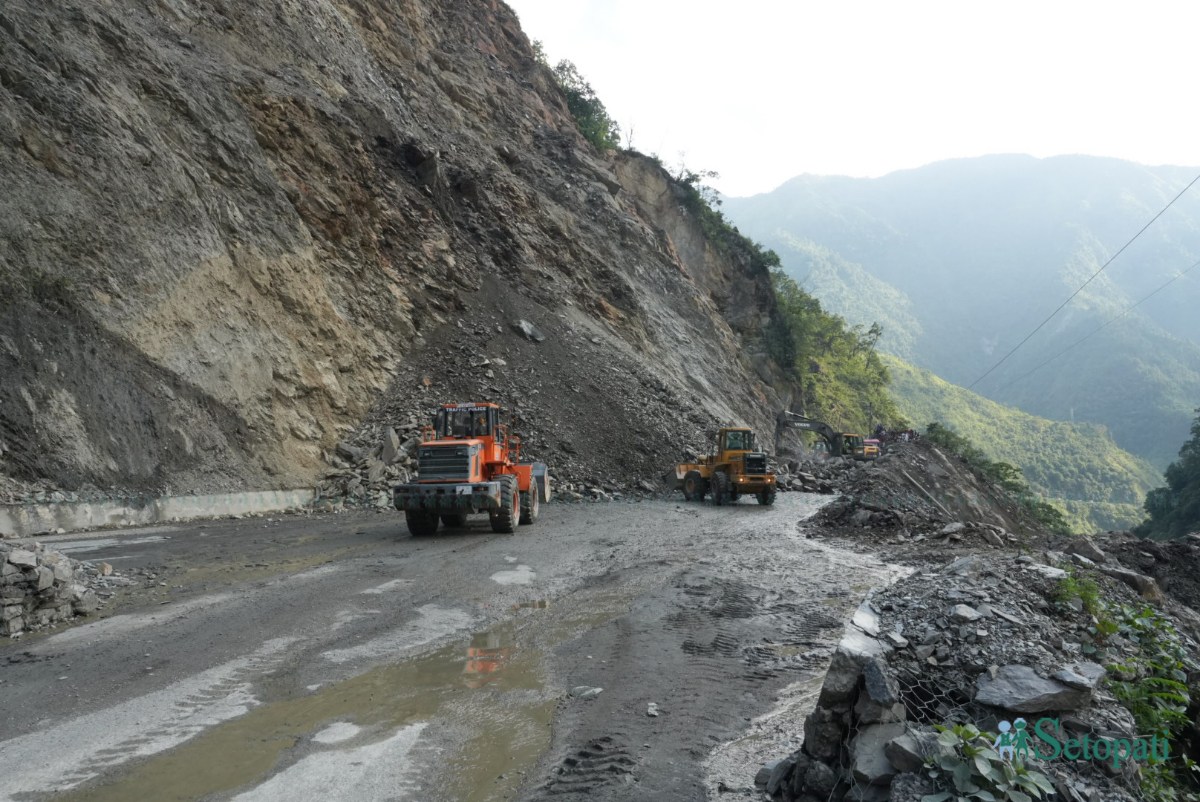 TUimkhola_landslide_-(10)-ink-1759145672.jpeg