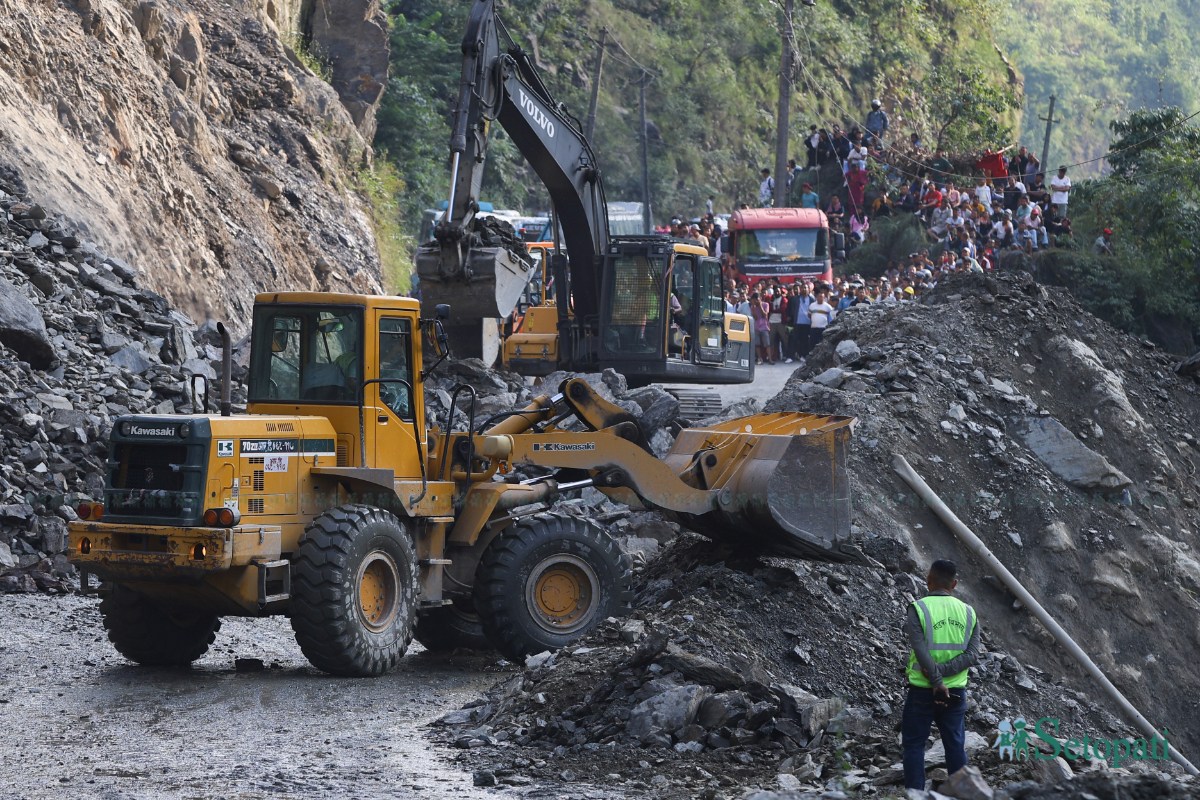 TUimkhola_landslide_-(14)-ink-1759145674.jpeg