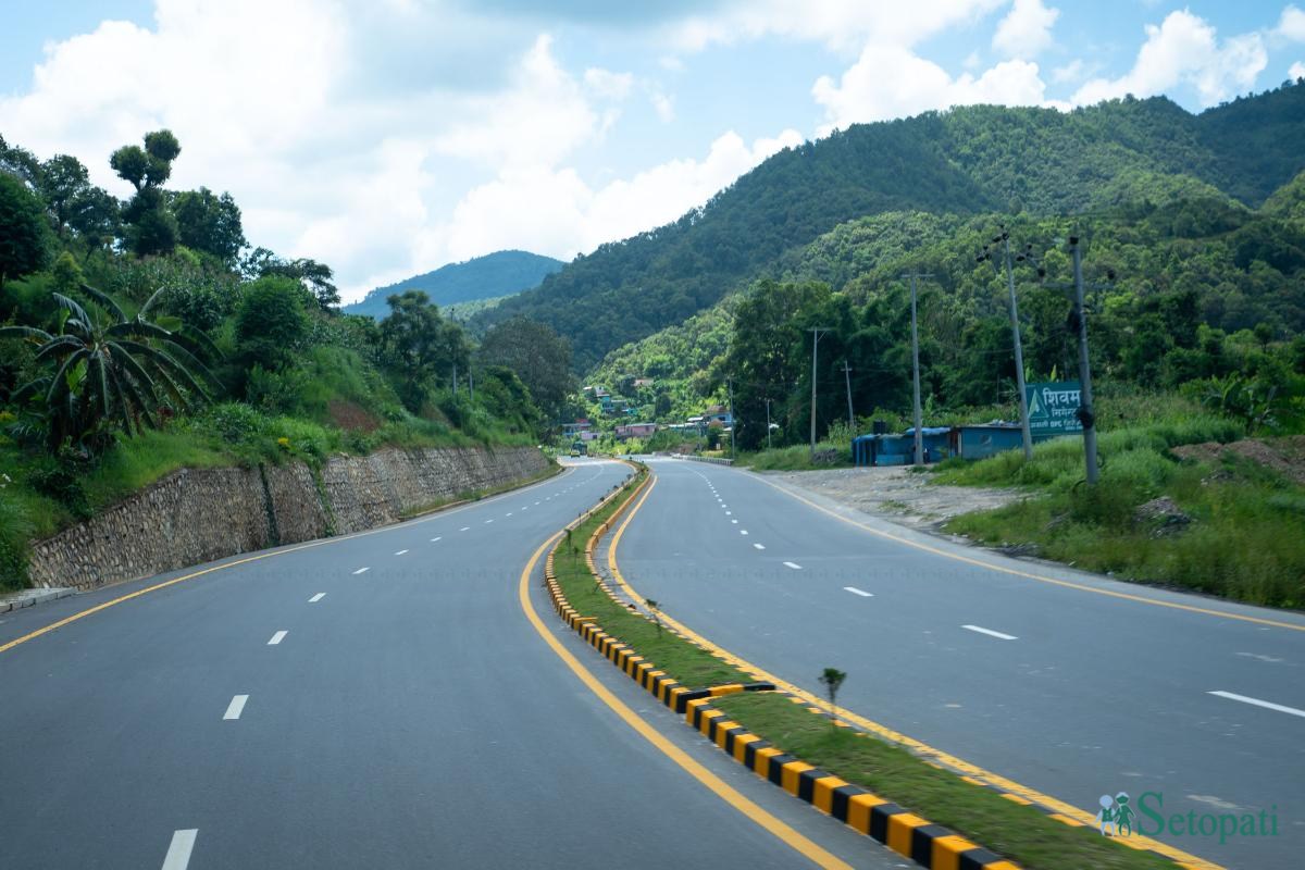 Tanahun_Prithivi-Highway_Nepal-Photo-Library_NPL10-ink-1752894719.jpeg