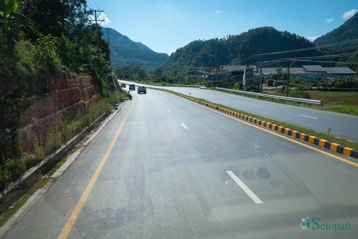 Tanahun_Prithivi-Highway_Nepal-Photo-Library_NPL12-ink-1752894720.jpeg