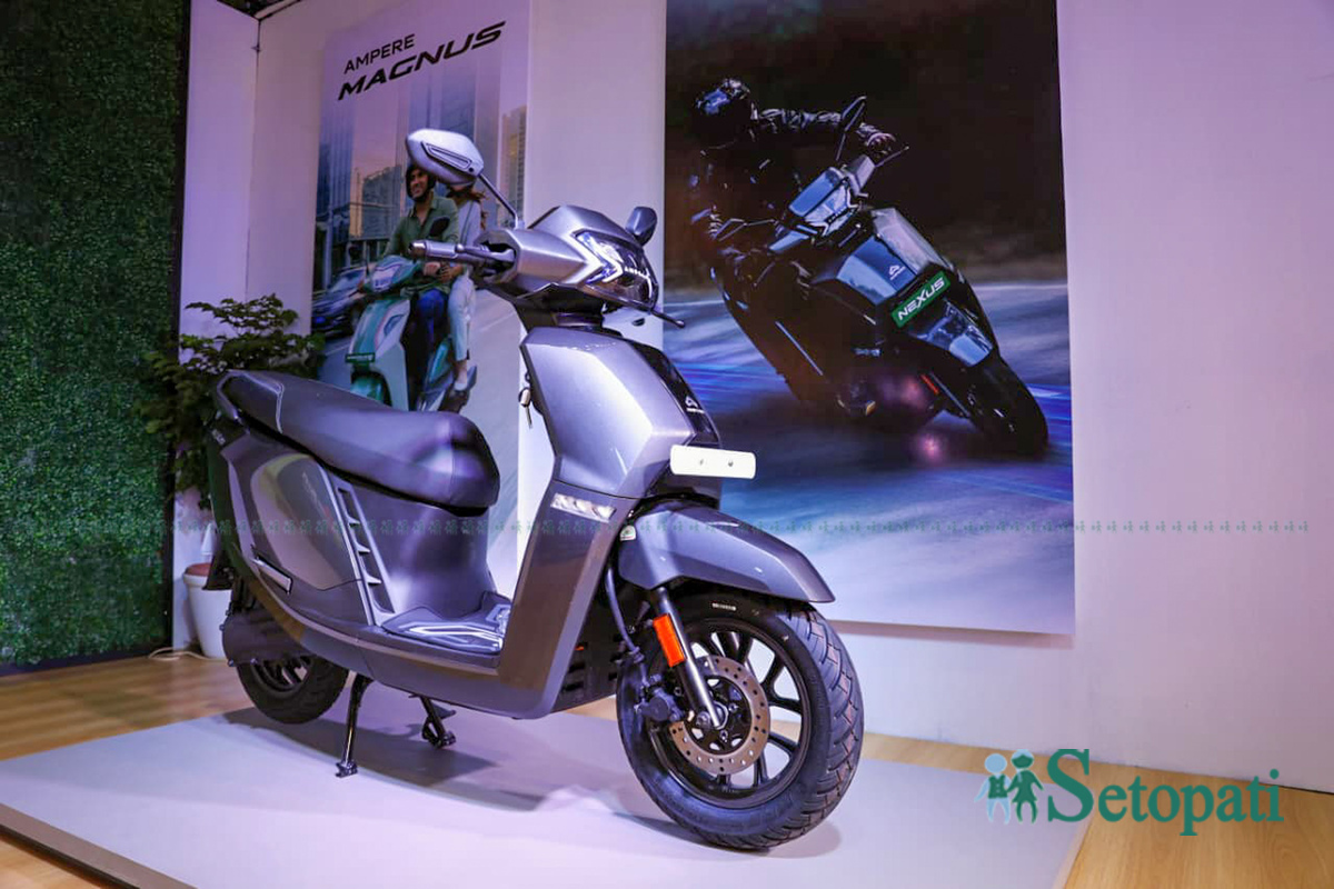 Two-Wheelers-and-Helmets_NPL-(15)-1787674368.jpg