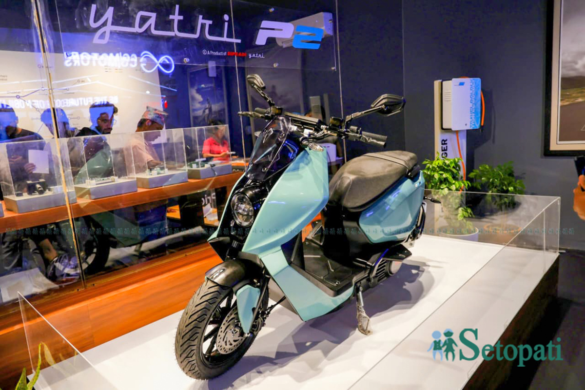 Two-Wheelers-and-Helmets_NPL-(18)-1787674369.jpg