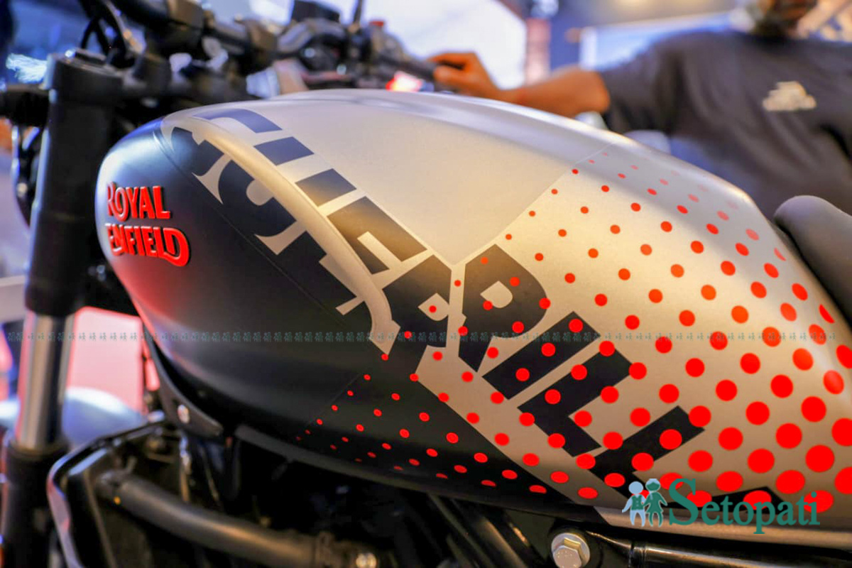 Two-Wheelers-and-Helmets_NPL-(19)-1787674369.jpg