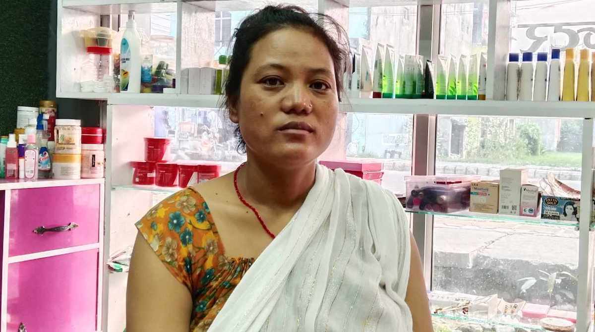 'मेरा बाबाले रक्सी खाएर आमा र हामी ६ भाइबहिनीलाई नौ हजारमा बेचिदिए'