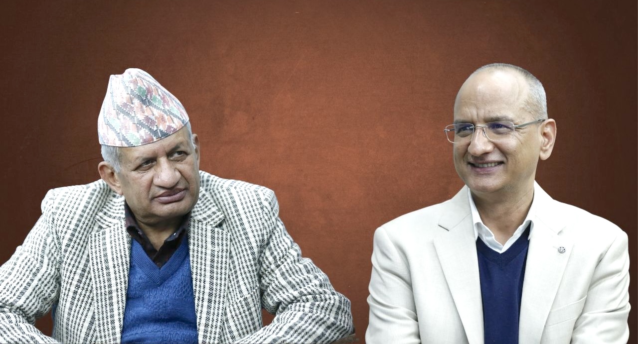 प्रदीप ज्ञवालीसँग बहस– कति लोकतान्त्रिक पार्टी हो एमाले?