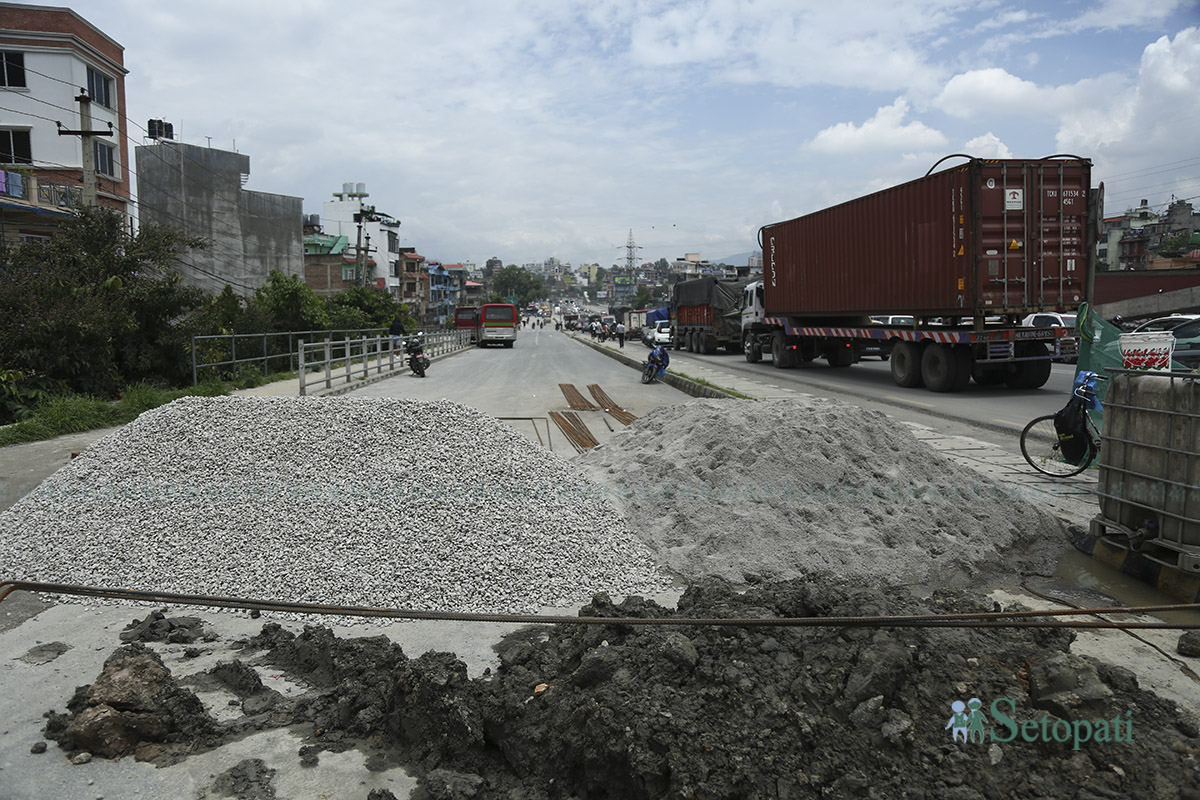 akase-pool-ktm-(7)-1752470081.jpg