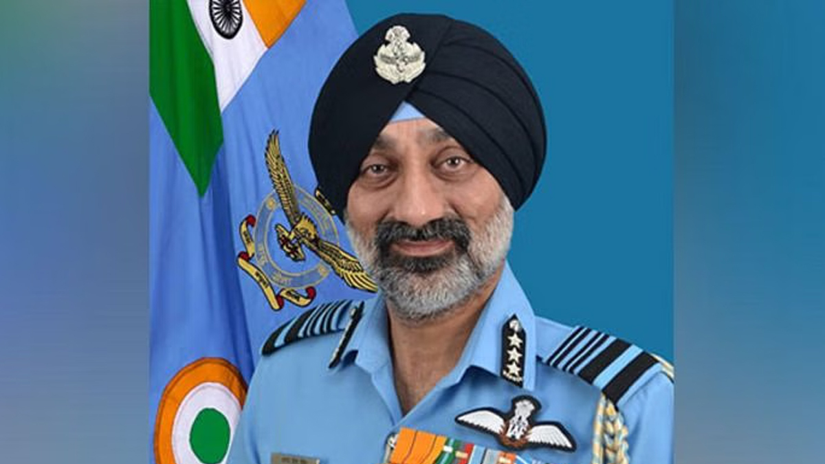 भारतीय वायुसेना प्रमुख एपी सिंह। तस्बिरः द प्रिन्ट।