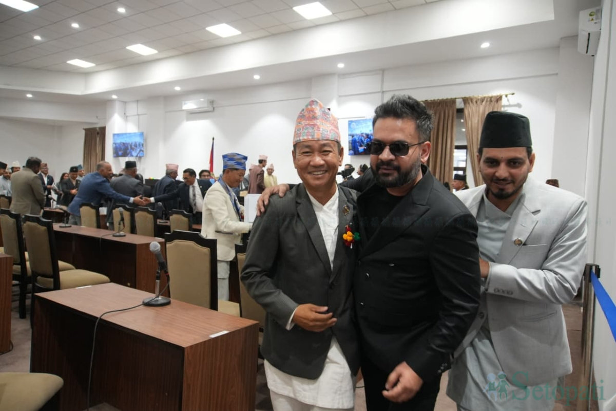 तस्बिरहरू: नेपाल फोटो लाइब्रेरी