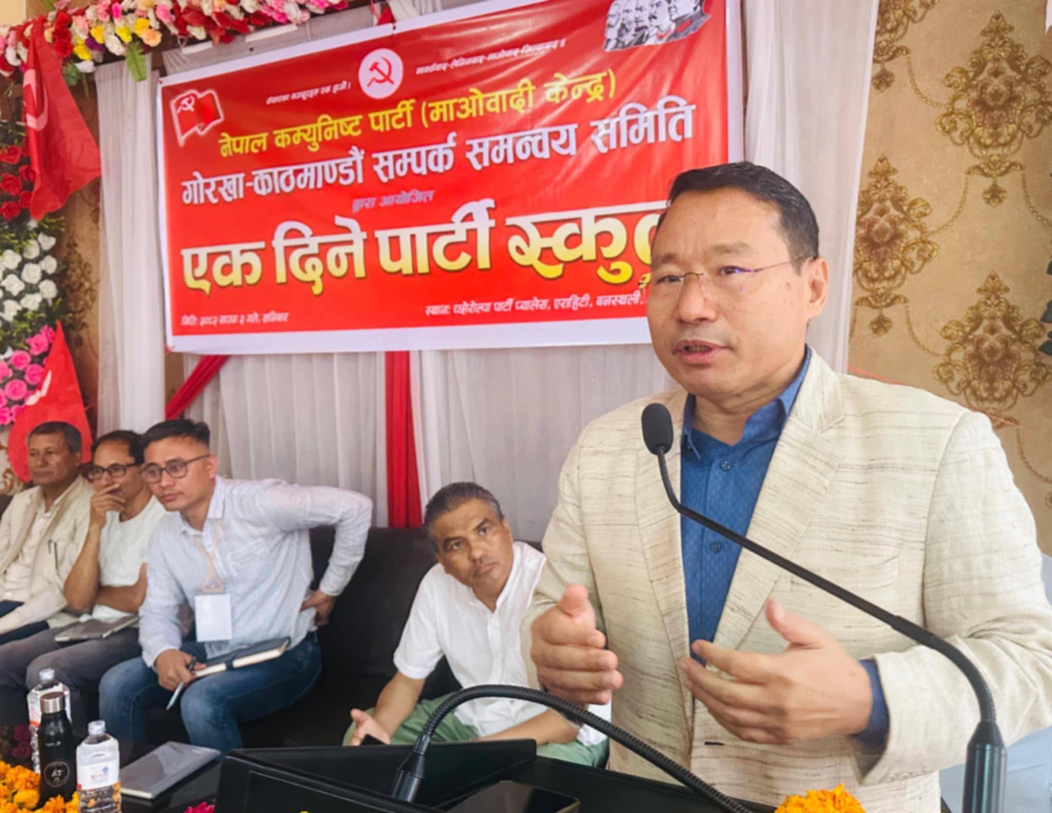 ओलीले अन्य राजनीतिक दलका नेताहरूप्रति प्रतिशोध लिने क्रम नरोकिएको पुनको आरोप