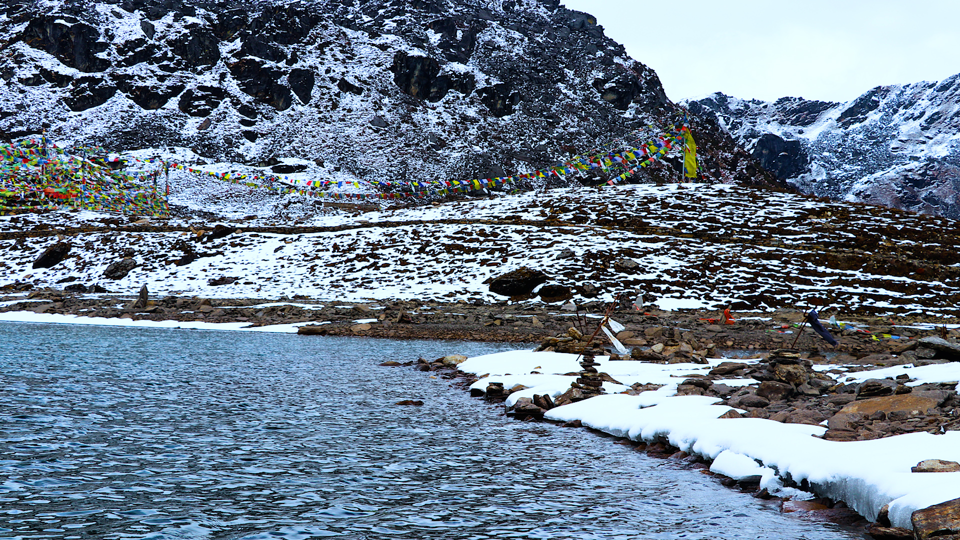 काठमाडौंबाट ३ दिनमै घुमेर फर्किन मिल्ने भैरवकुण्ड (भिडिओ)