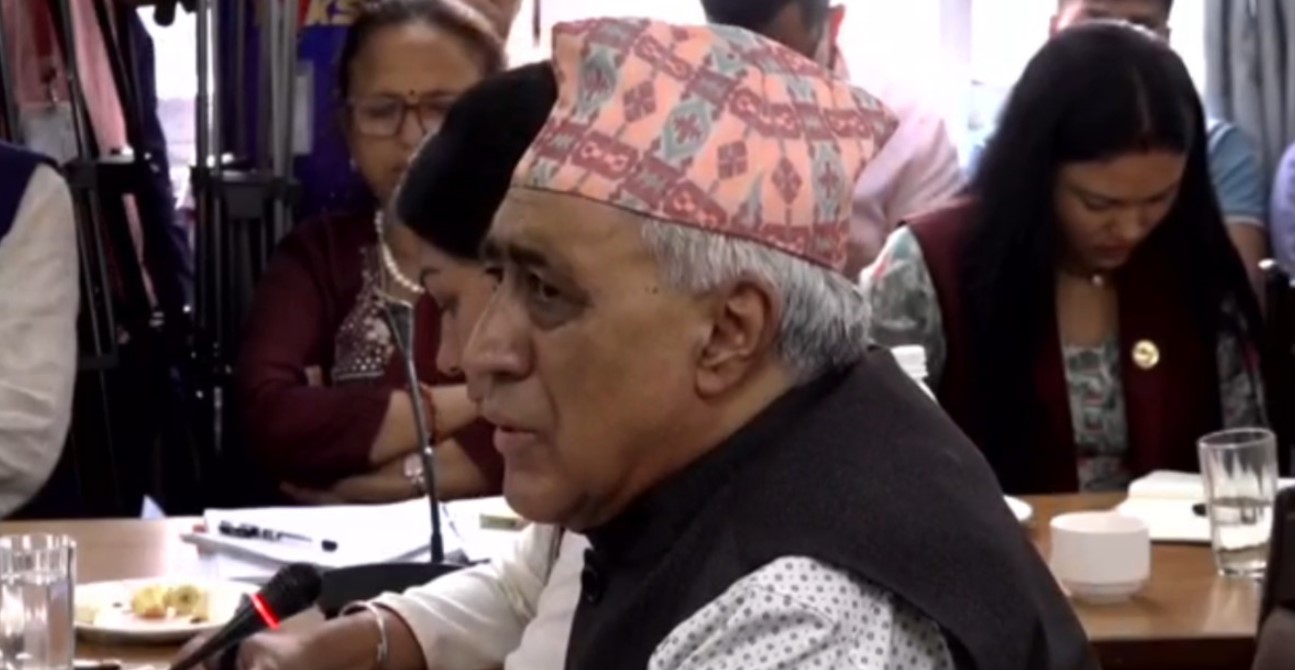 अहिलेको नेतृत्वबाट धेरै आश गर्नु नै बेकार छः कांग्रेस सांसद भण्डारी