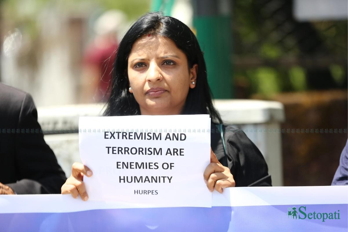 bharat-pakistan-ambassy-pradarshan-(10)-ink-1746779077.jpeg
