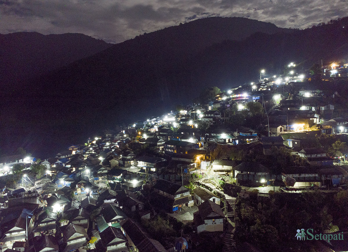 bhujung-night-shoot-(1)-1762523377.jpg